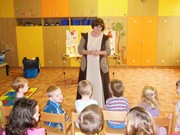 Radujme se, veselme se - divadlo ve školce